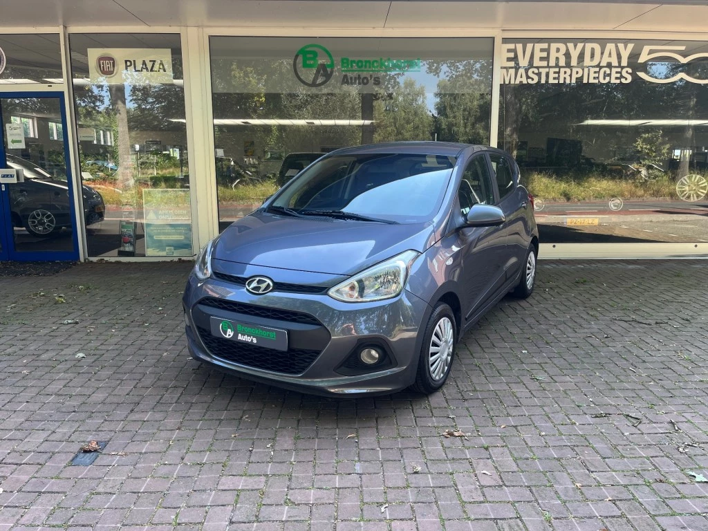 Hoofdafbeelding Hyundai i10