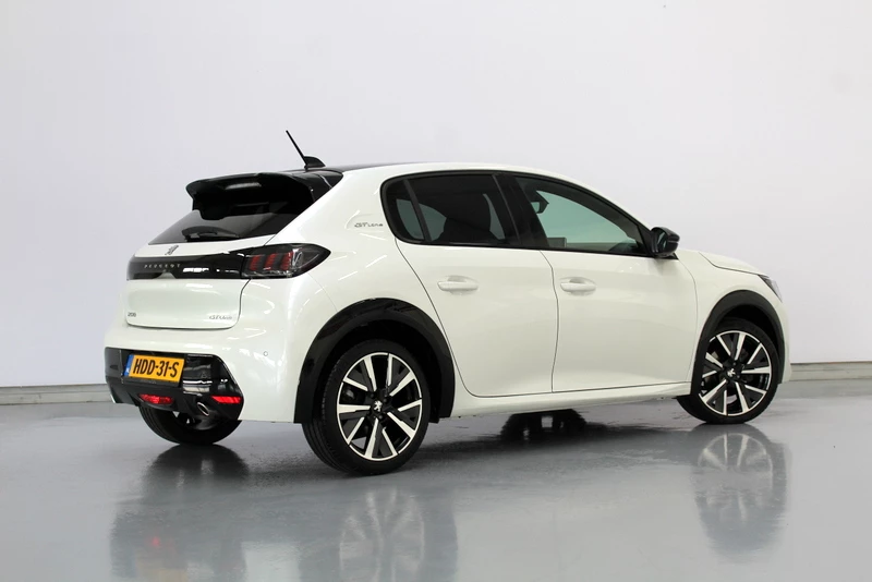 Hoofdafbeelding Peugeot 208