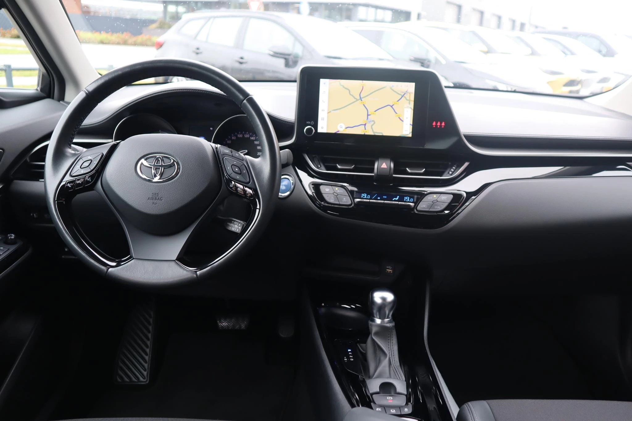 Hoofdafbeelding Toyota C-HR