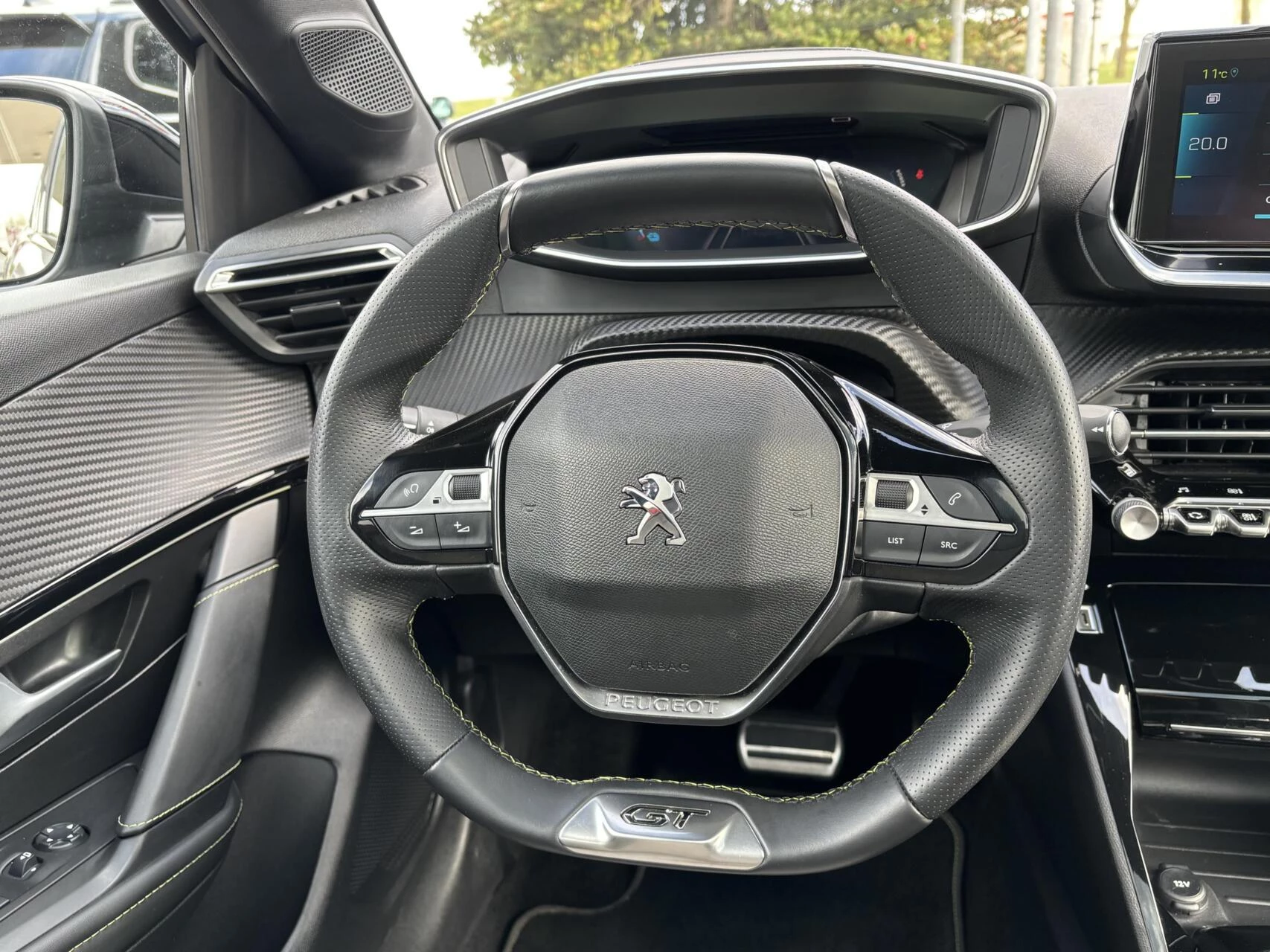 Hoofdafbeelding Peugeot e-208