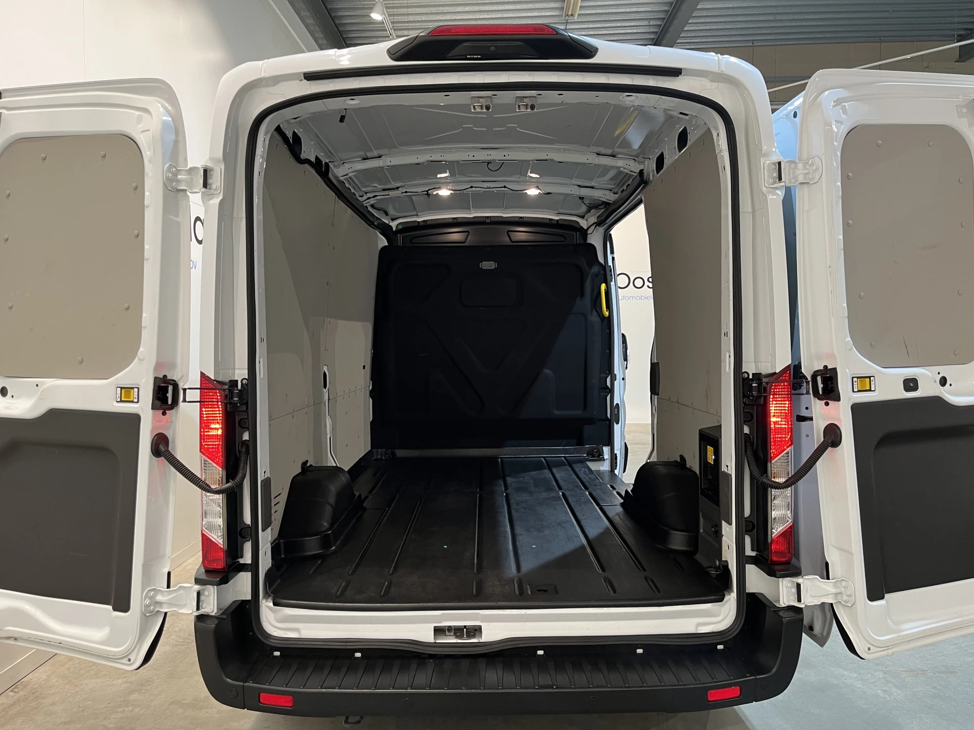 Hoofdafbeelding Ford E-Transit