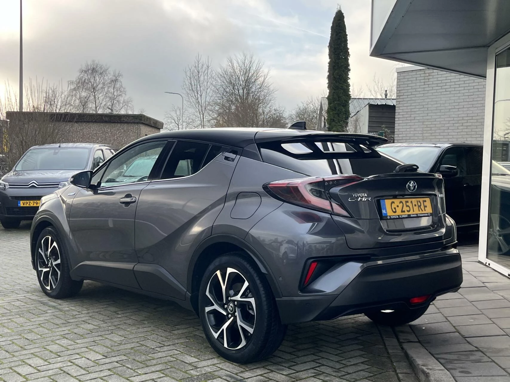 Hoofdafbeelding Toyota C-HR