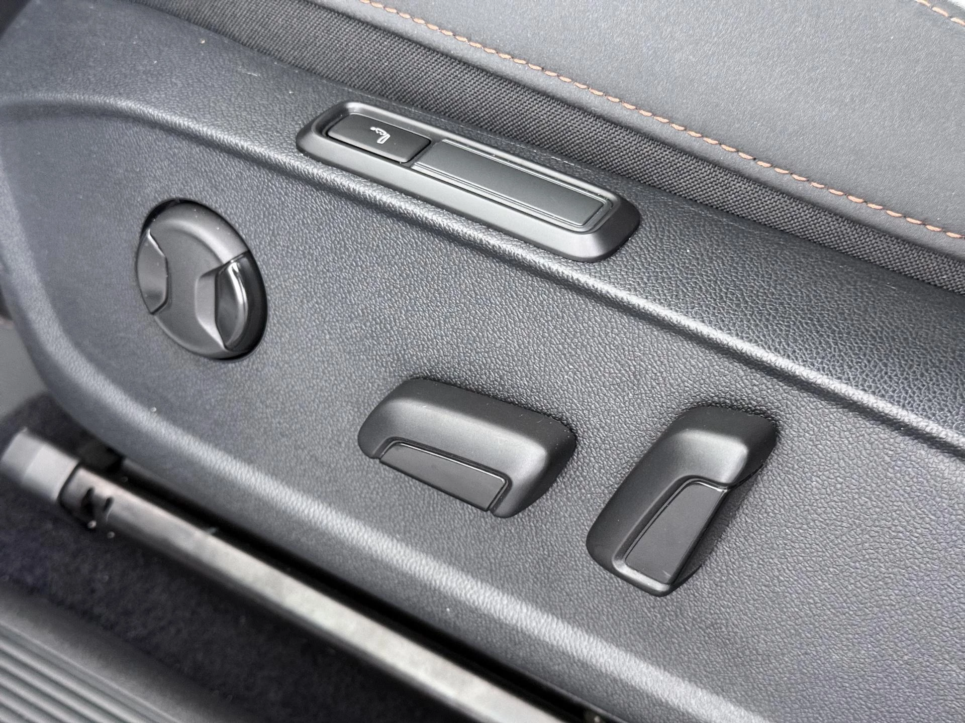 Hoofdafbeelding CUPRA Born