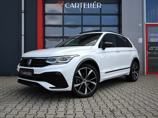 Volkswagen Tiguan 1.4 TSI eHybrid R-Line Business+ 245PK | Pano | Matrix IQ Led | Trekhaak | 360 | Head-Up | ACC | Alcantara | Stoel & Stuurwielverwarming | 20'' | Keyless | Ambient | Digitaal Dash | Carplay / Android Auto | Nav | Flippers