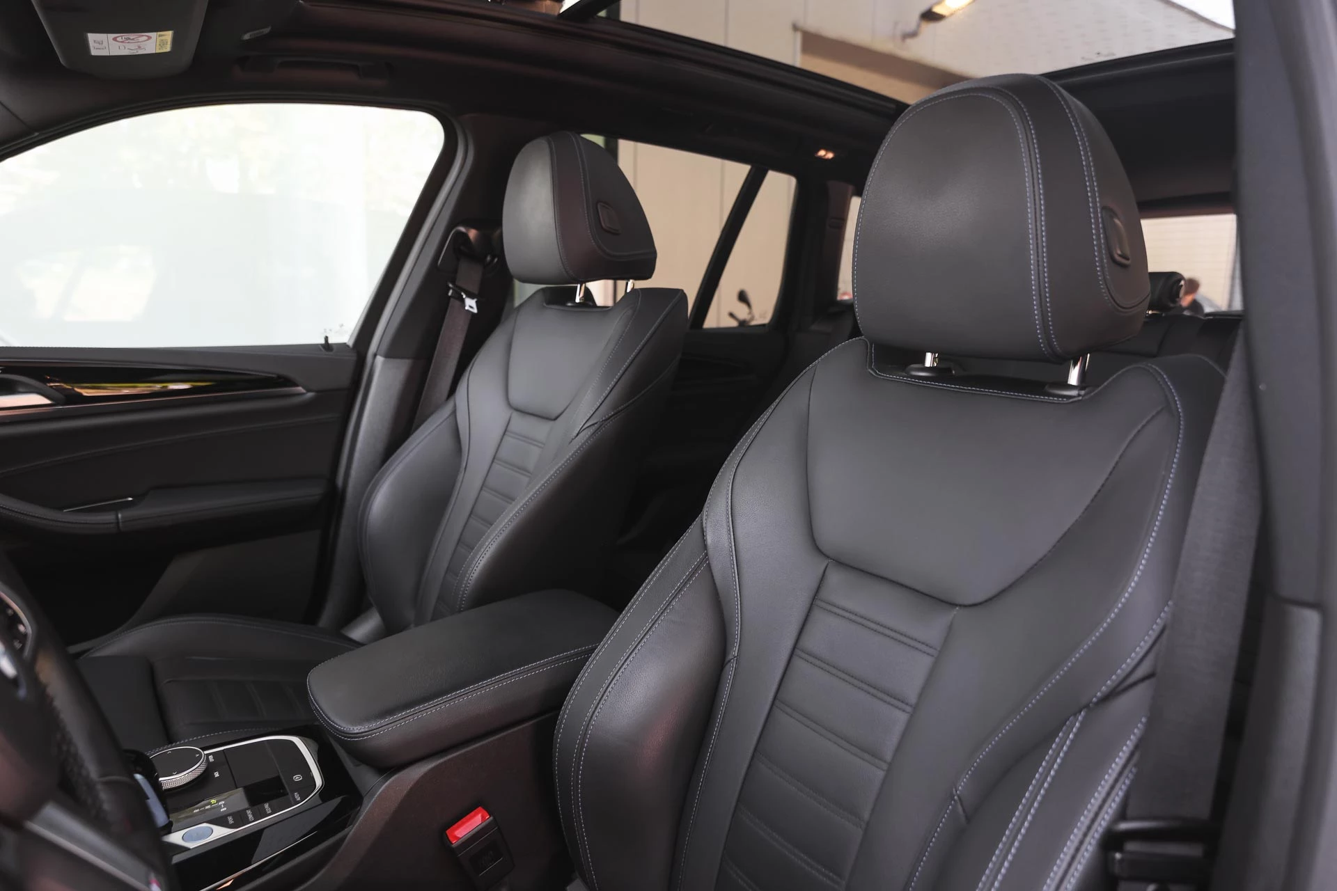 Hoofdafbeelding BMW iX3