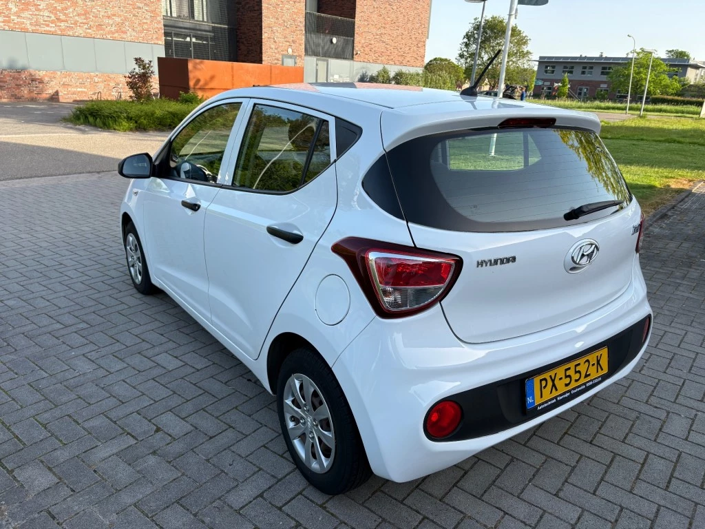 Hoofdafbeelding Hyundai i10