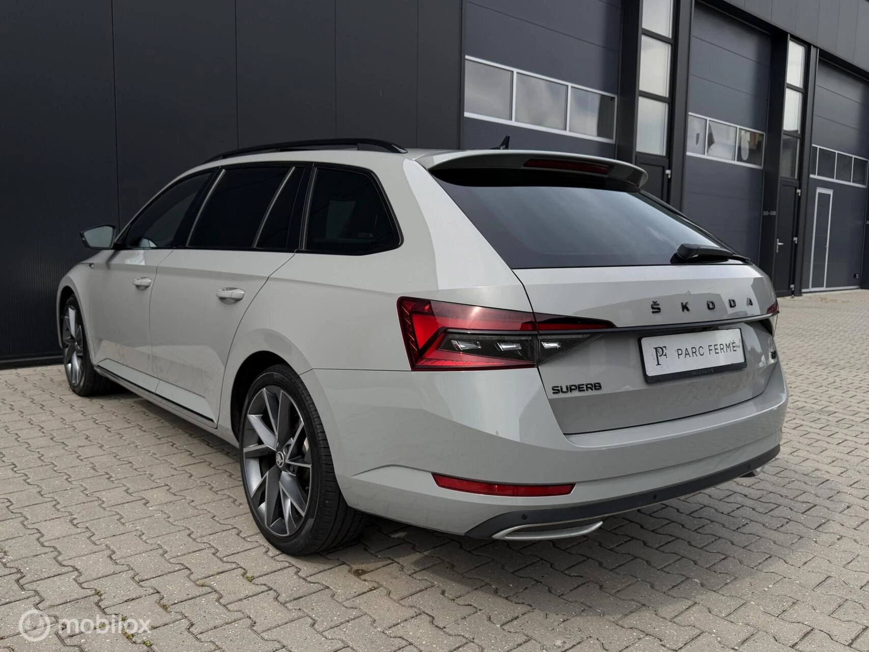 Hoofdafbeelding Škoda Superb