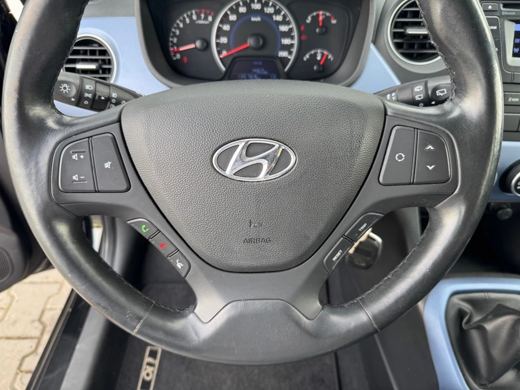 Hoofdafbeelding Hyundai i10
