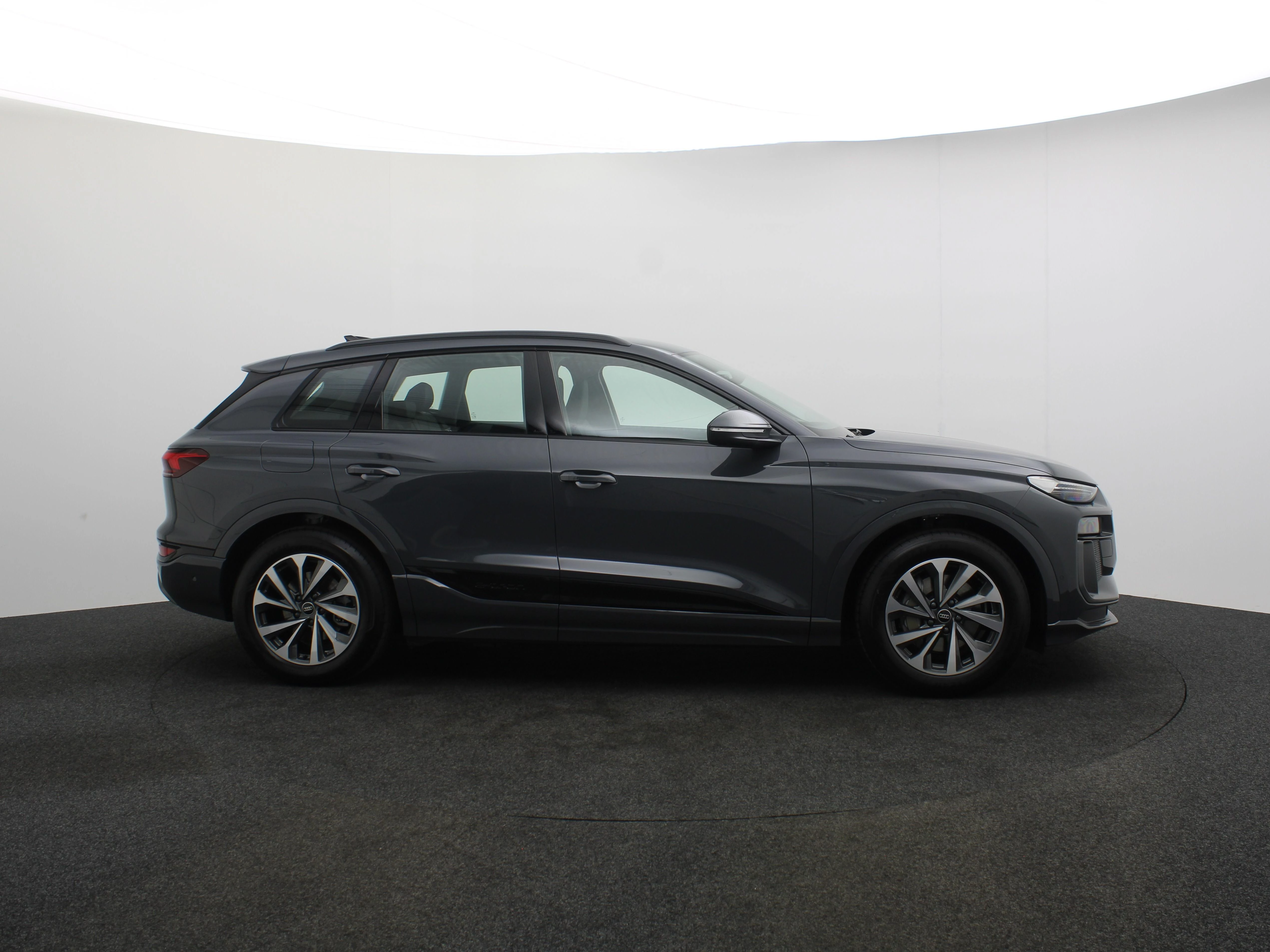 Hoofdafbeelding Audi Q6 e-tron