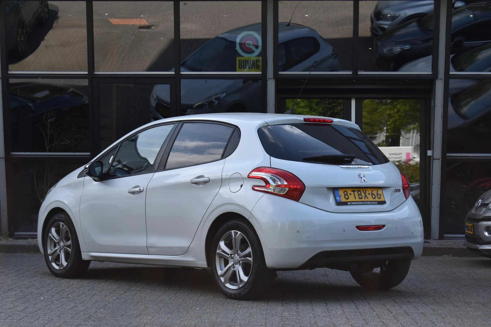 Hoofdafbeelding Peugeot 208