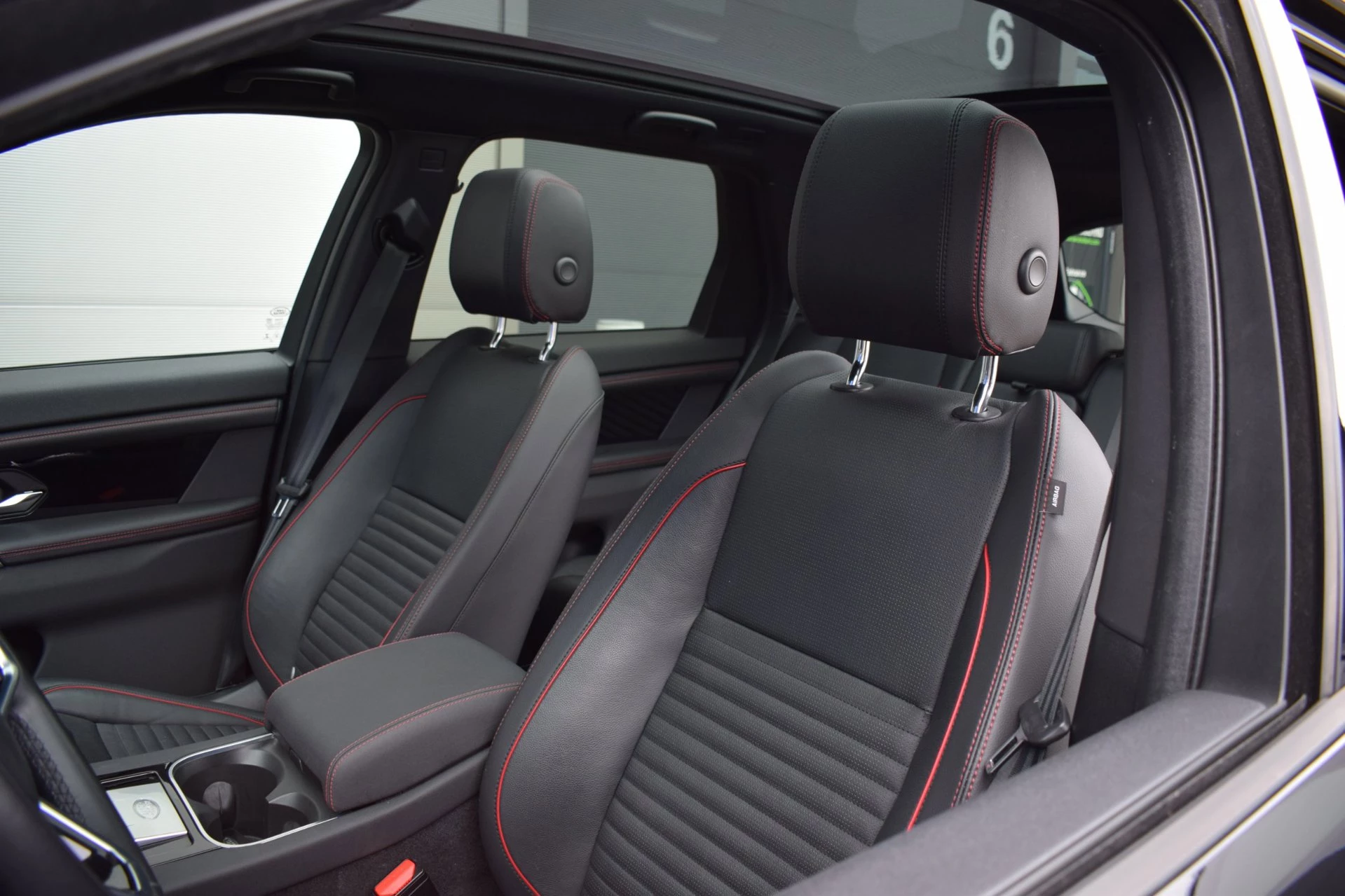 Hoofdafbeelding Land Rover Discovery Sport