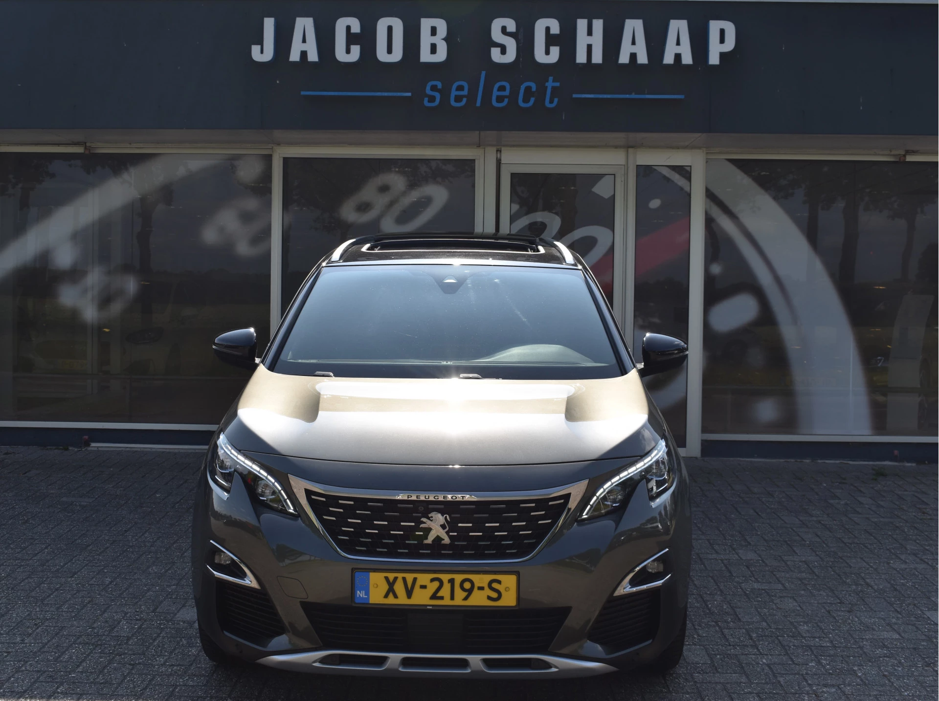 Hoofdafbeelding Peugeot 5008