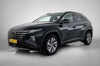 Hoofdafbeelding Hyundai Tucson Hybrid Hyundai Tucson 1.6 T-GDI HEV Comfort Automaat (TREKHAAK, NAVIGATIE, TREKHAAK, CARPLAY, STOELVERWARMING, CAMERA, 1e EIGENAAR)