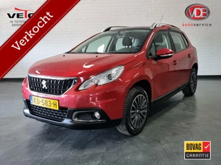 Peugeot 2008 1.2 PureTech Blue Lion / Pano / Trekhaak met afn. kogel