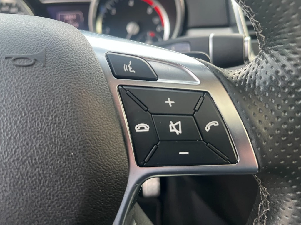 Hoofdafbeelding Mercedes-Benz M-Klasse