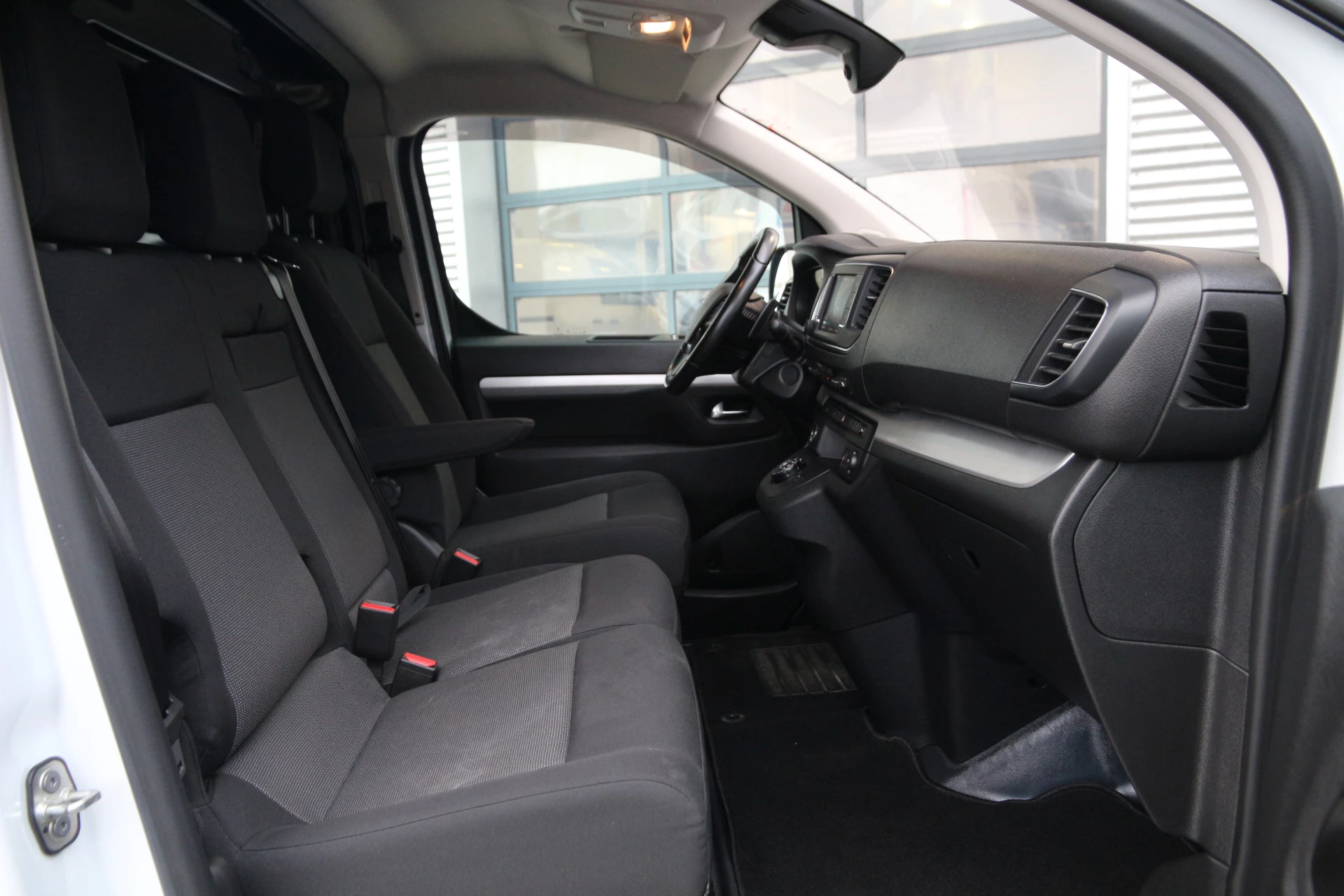 Hoofdafbeelding Peugeot Expert