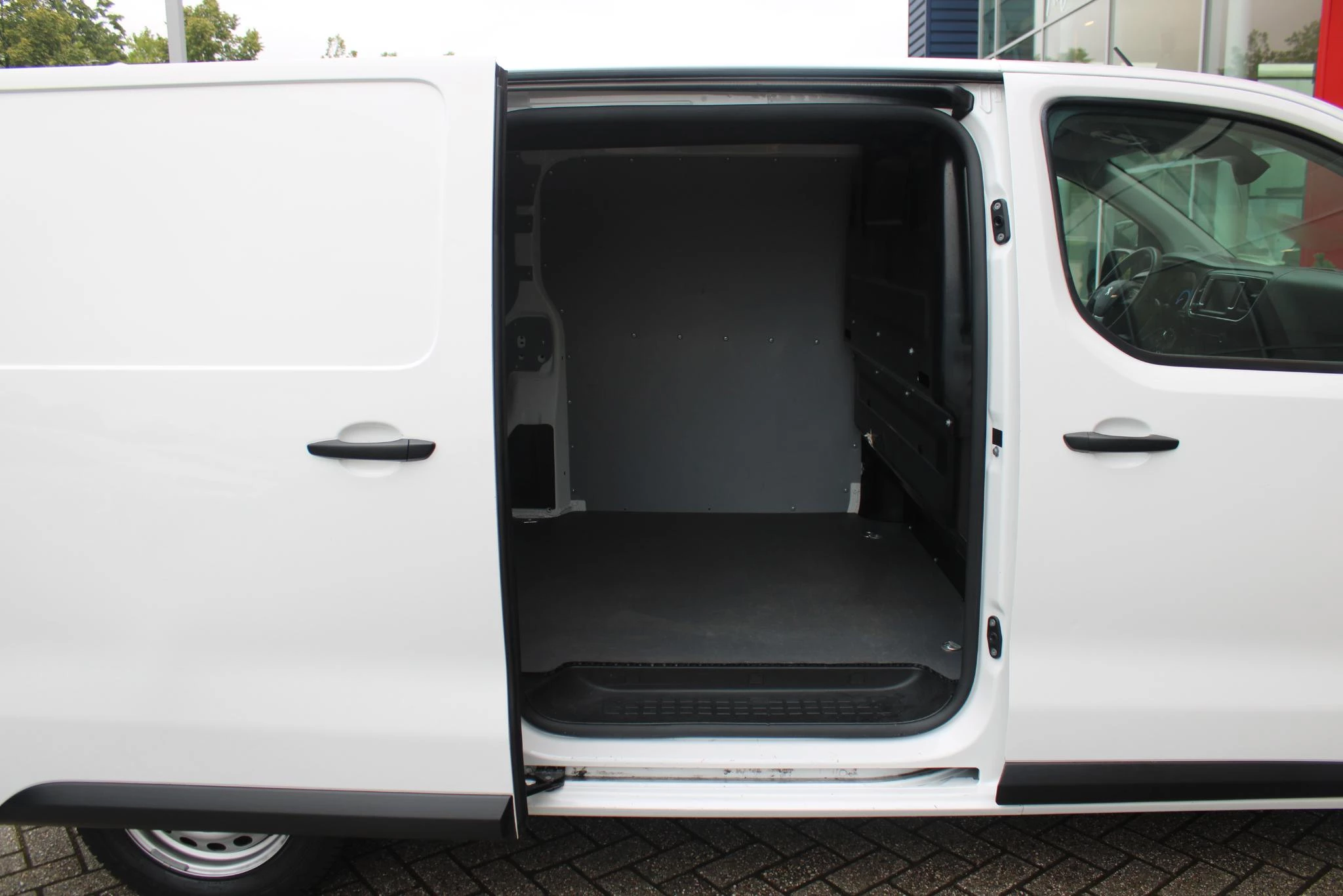 Hoofdafbeelding Peugeot e-Expert