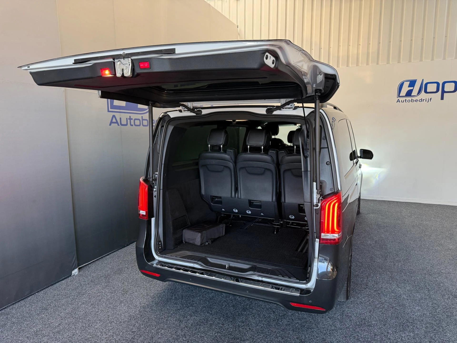 Hoofdafbeelding Mercedes-Benz EQV