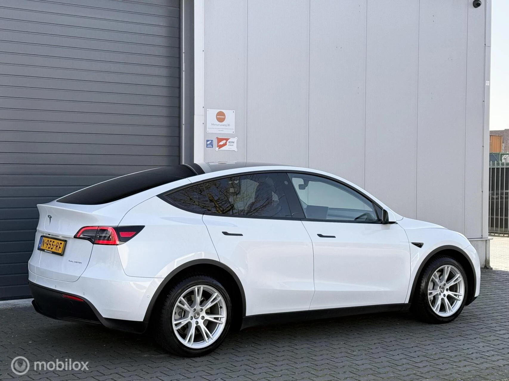 Hoofdafbeelding Tesla Model Y