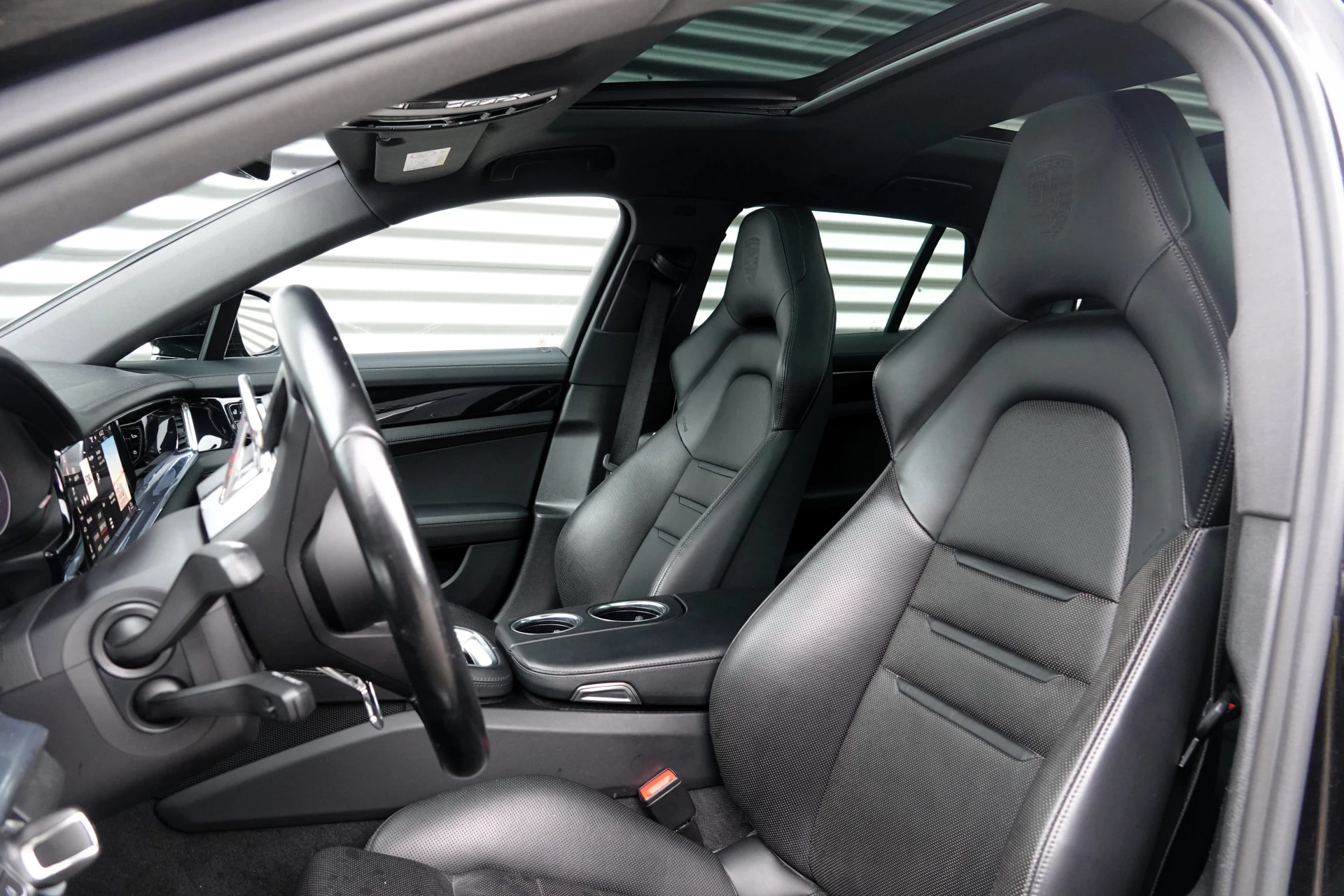 Hoofdafbeelding Porsche Panamera