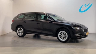 Skoda Octavia Combi 1.5 e-TSI 150pk DSG Business Edition Plus Parkeersensoren Virtual Cockpit Navigatie DAB+