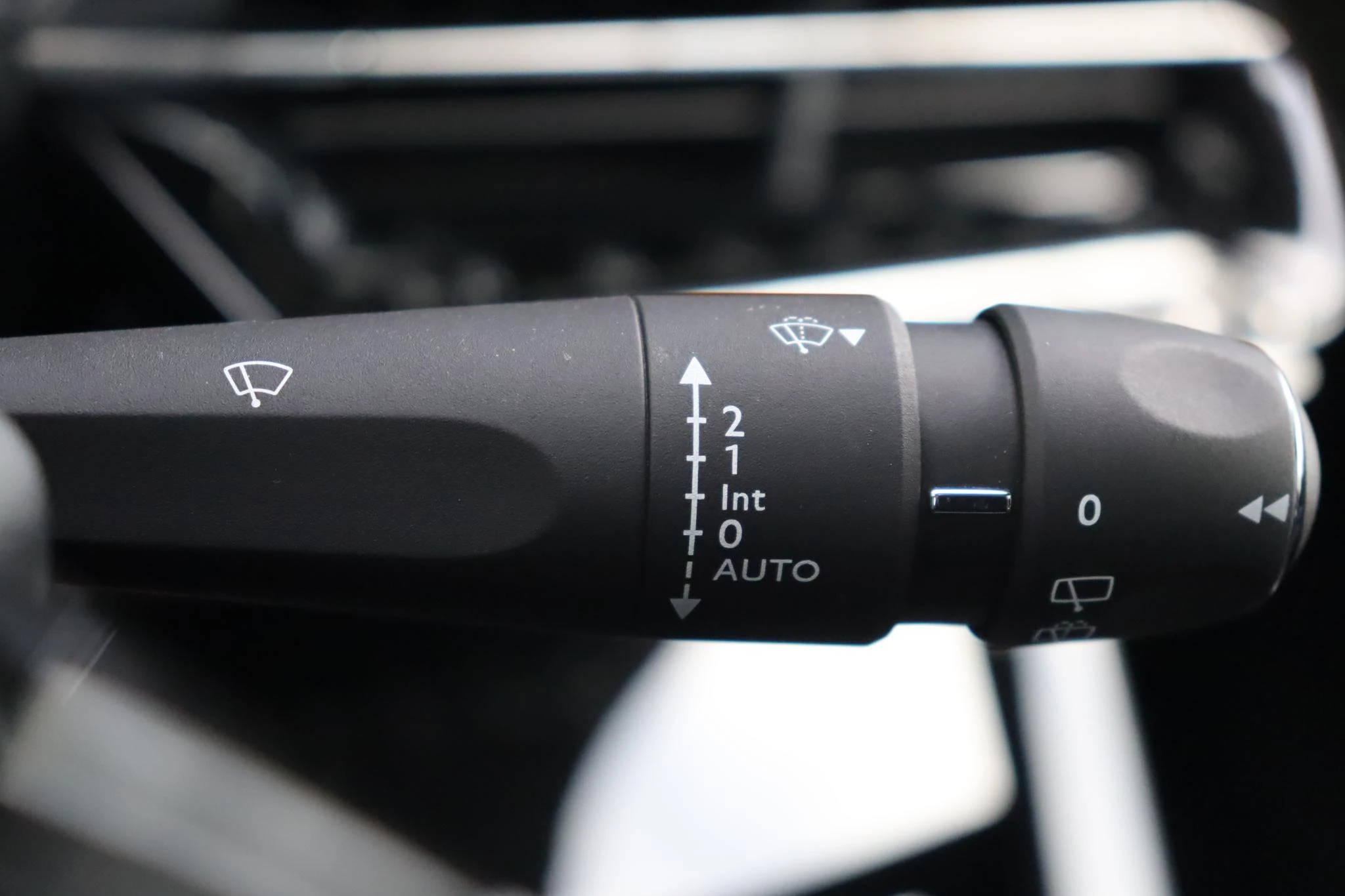 Hoofdafbeelding Peugeot e-2008