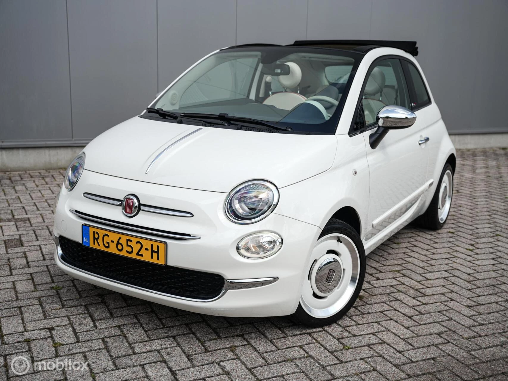 Hoofdafbeelding Fiat 500C