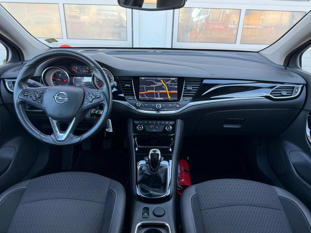 Hoofdafbeelding Opel Astra