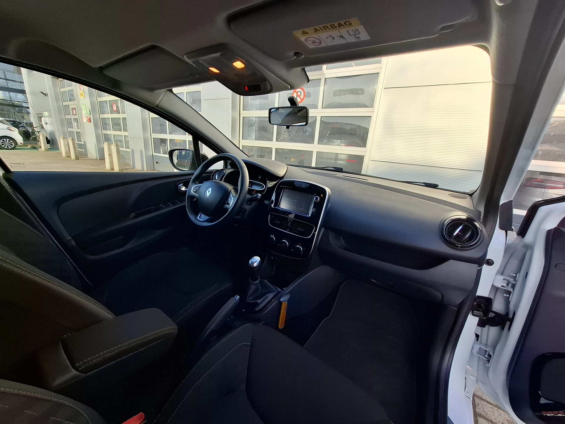 Hoofdafbeelding Renault Clio