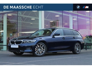 Hoofdafbeelding BMW 3 Serie BMW 3 Serie Touring 330i High Executive Sport Line Automaat / Achteruitrijcamera / Sportstoelen / Stoelverwarming / PDC / LED / Head-Up / Harman Kardon / BMW Live Cockpit Professional
