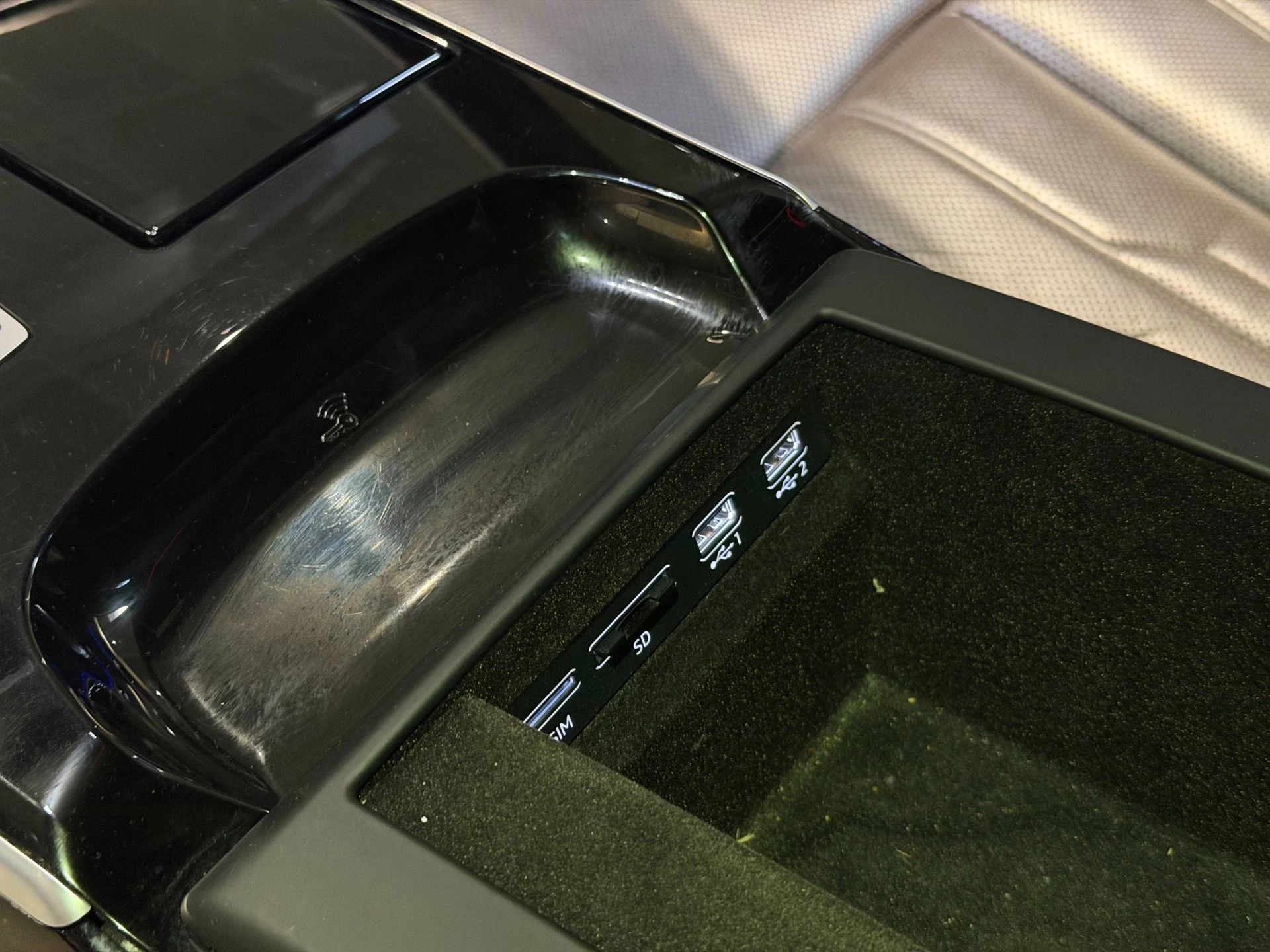 Hoofdafbeelding Audi A8