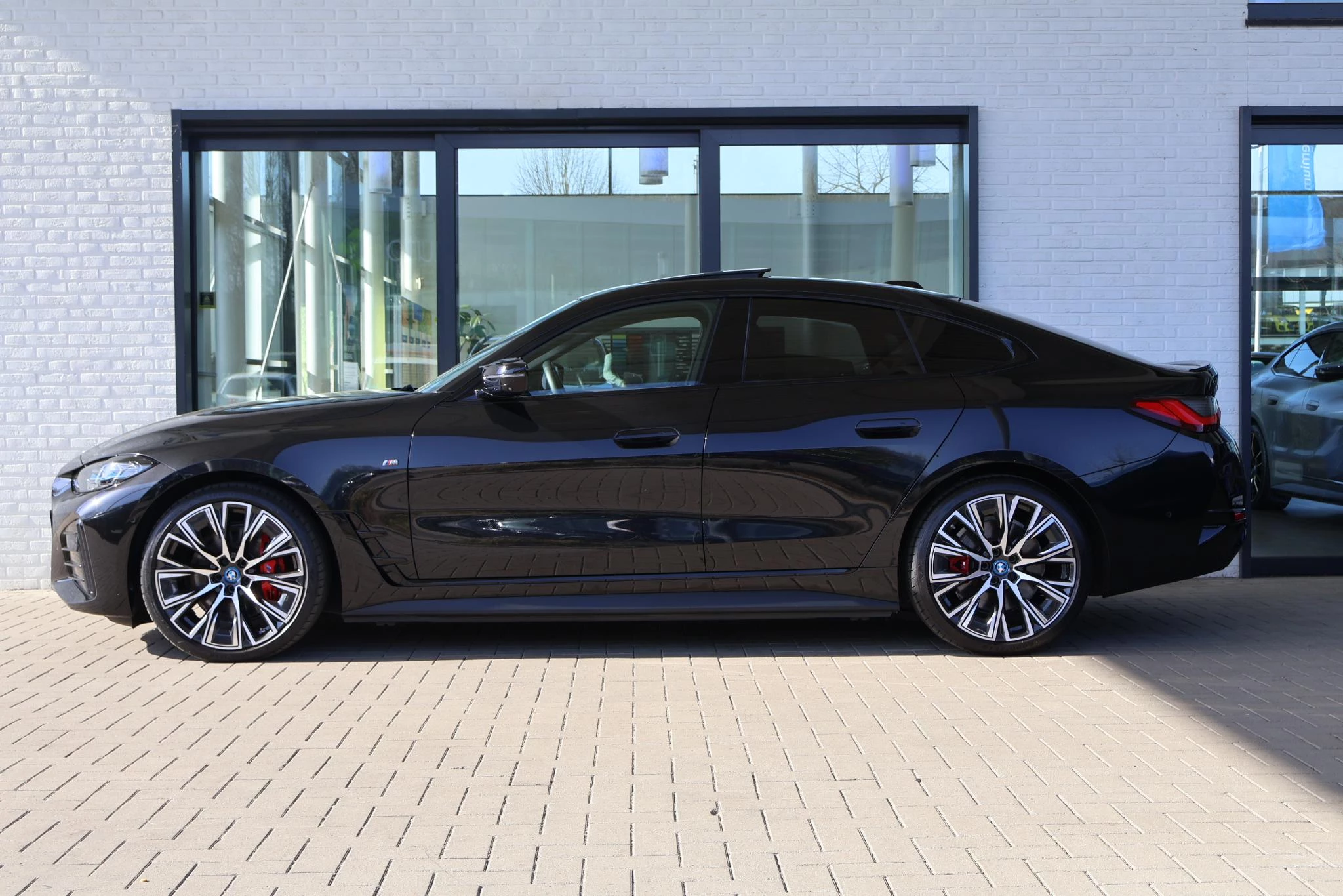 Hoofdafbeelding BMW i4