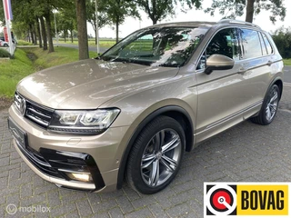 Volkswagen Tiguan 150 PK TSI DSG I R LINE I Trekhaak I COCKPIT I