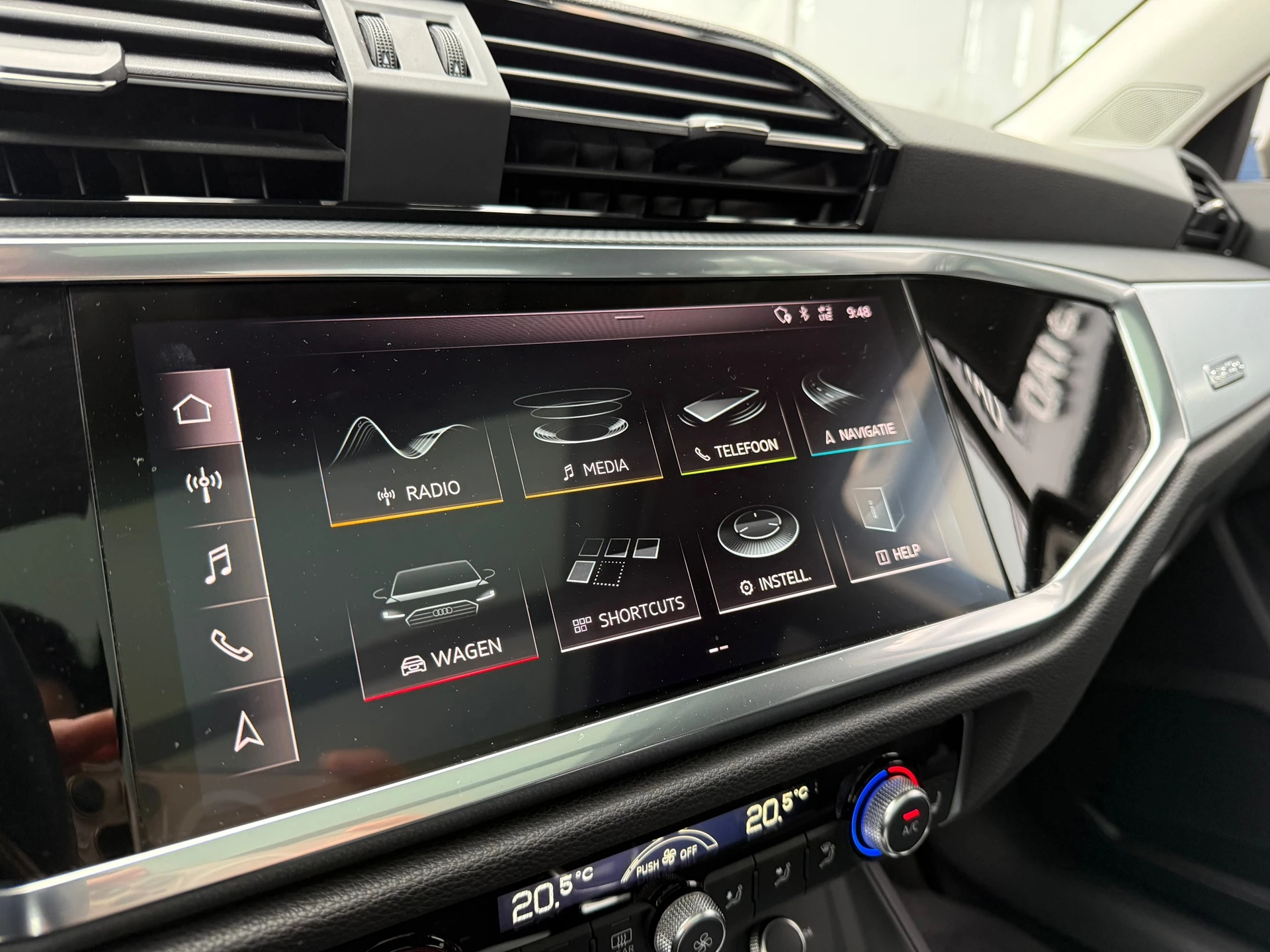 Hoofdafbeelding Audi Q3