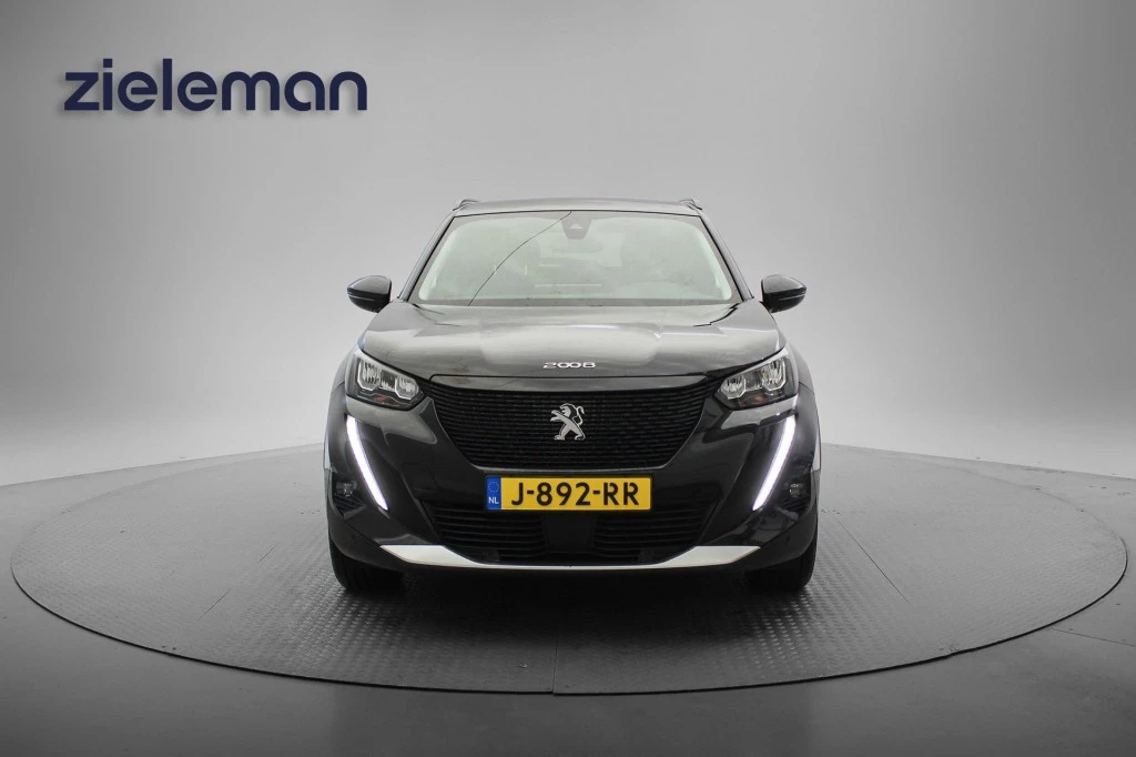 Hoofdafbeelding Peugeot e-2008