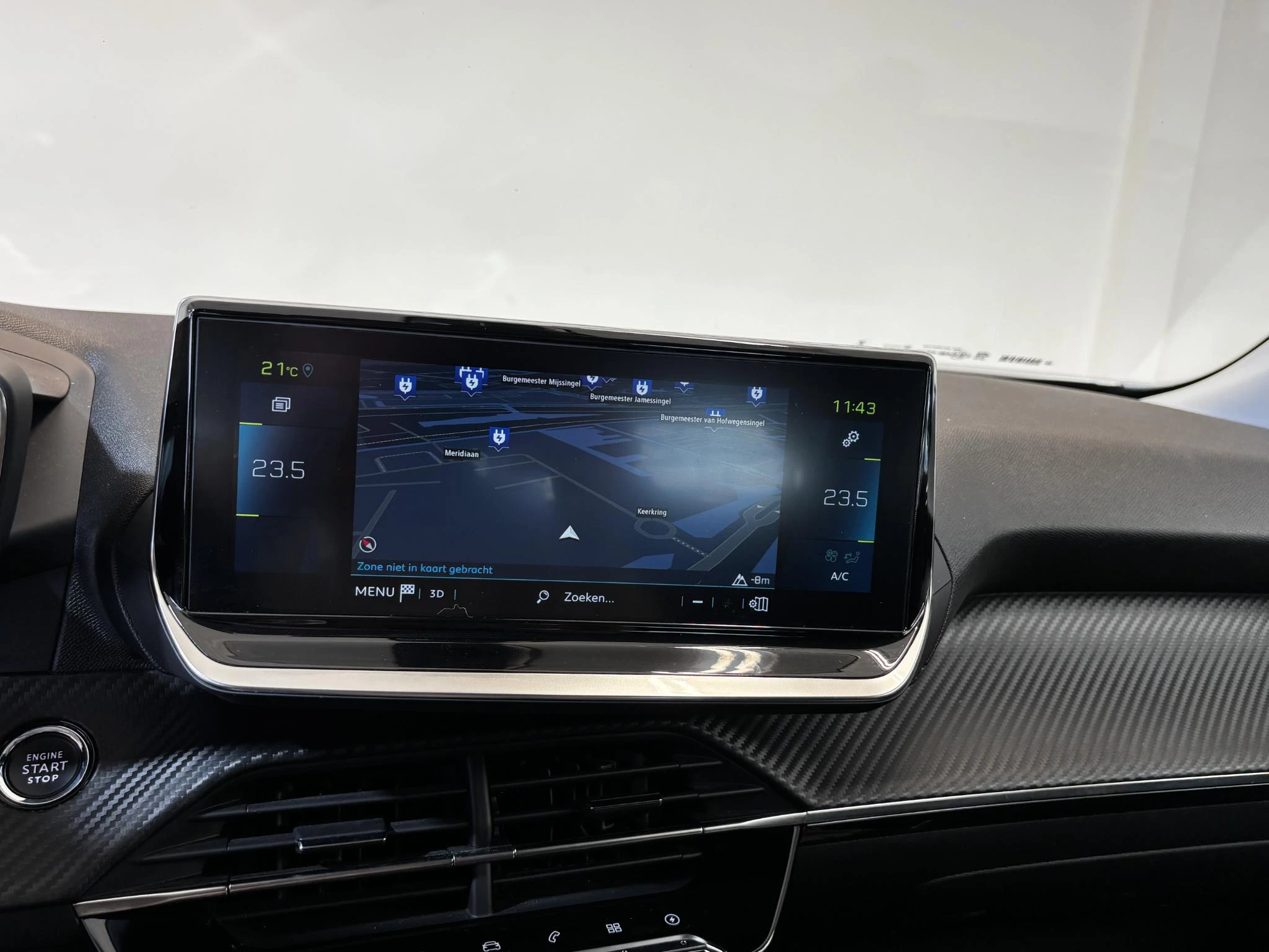 Hoofdafbeelding Peugeot e-2008