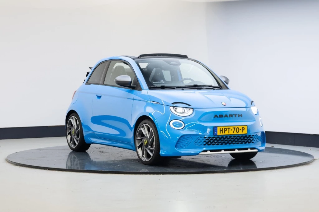 Hoofdafbeelding Fiat 500C