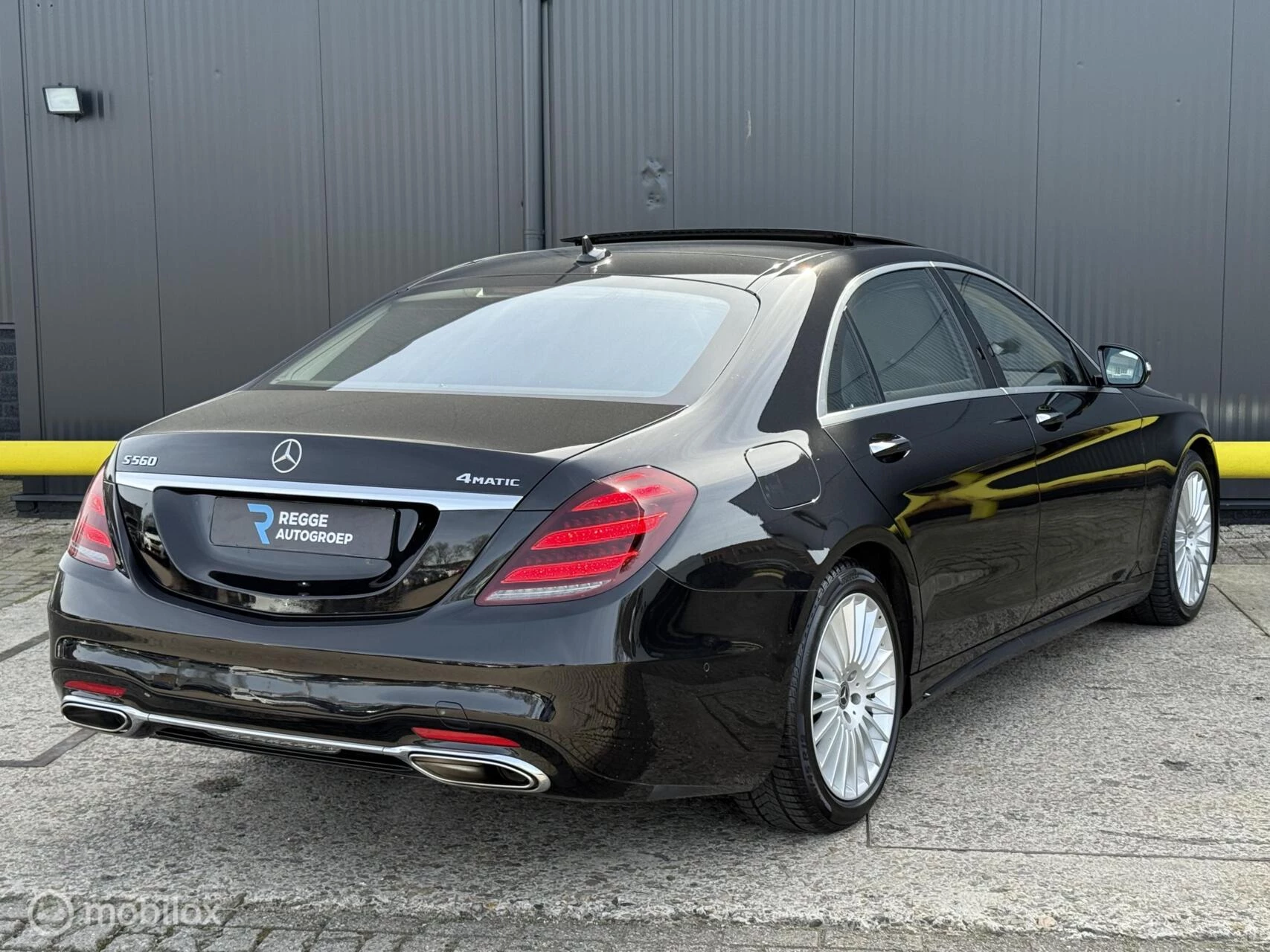 Hoofdafbeelding Mercedes-Benz S-Klasse