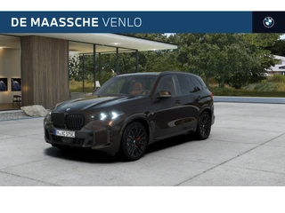 BMW X5 xDrive50e M Sport Automaat / Panoramadak Sky Lounge / Trekhaak / Bowers & Wilkins / Parking Assistant Professional / Comfortstoelen / Massagefunctie / Soft-Close