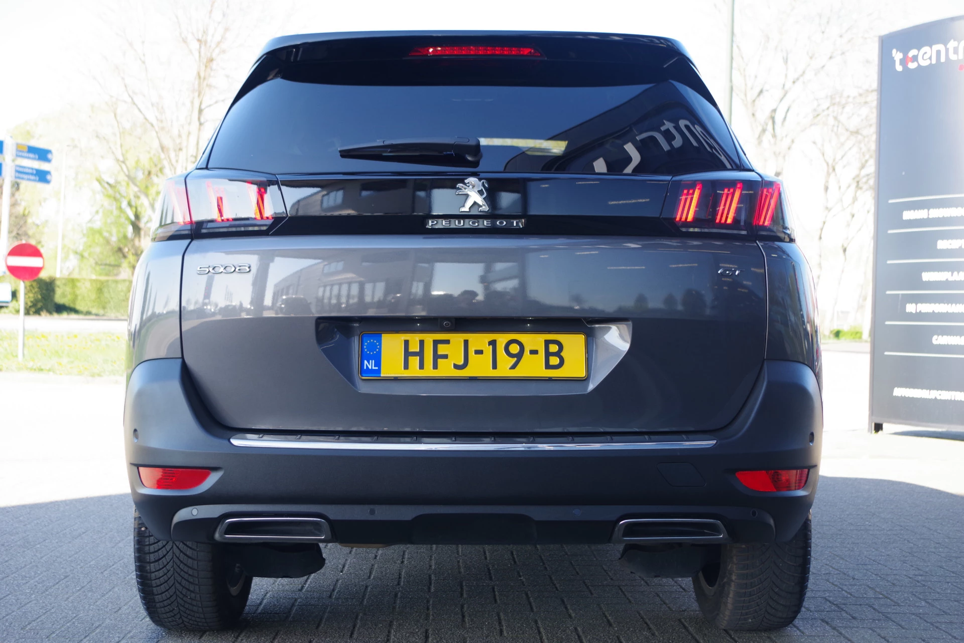 Hoofdafbeelding Peugeot 5008