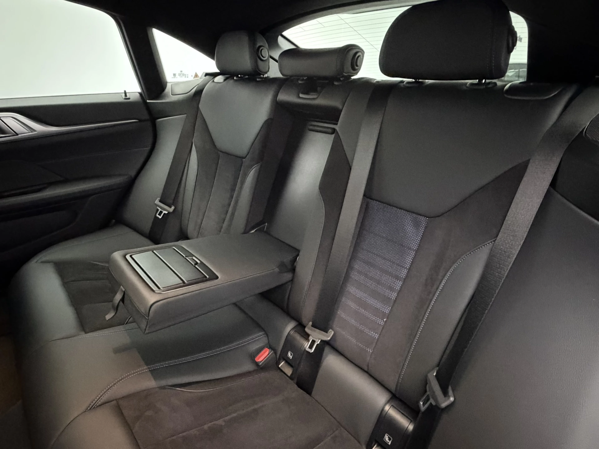 Hoofdafbeelding BMW i4