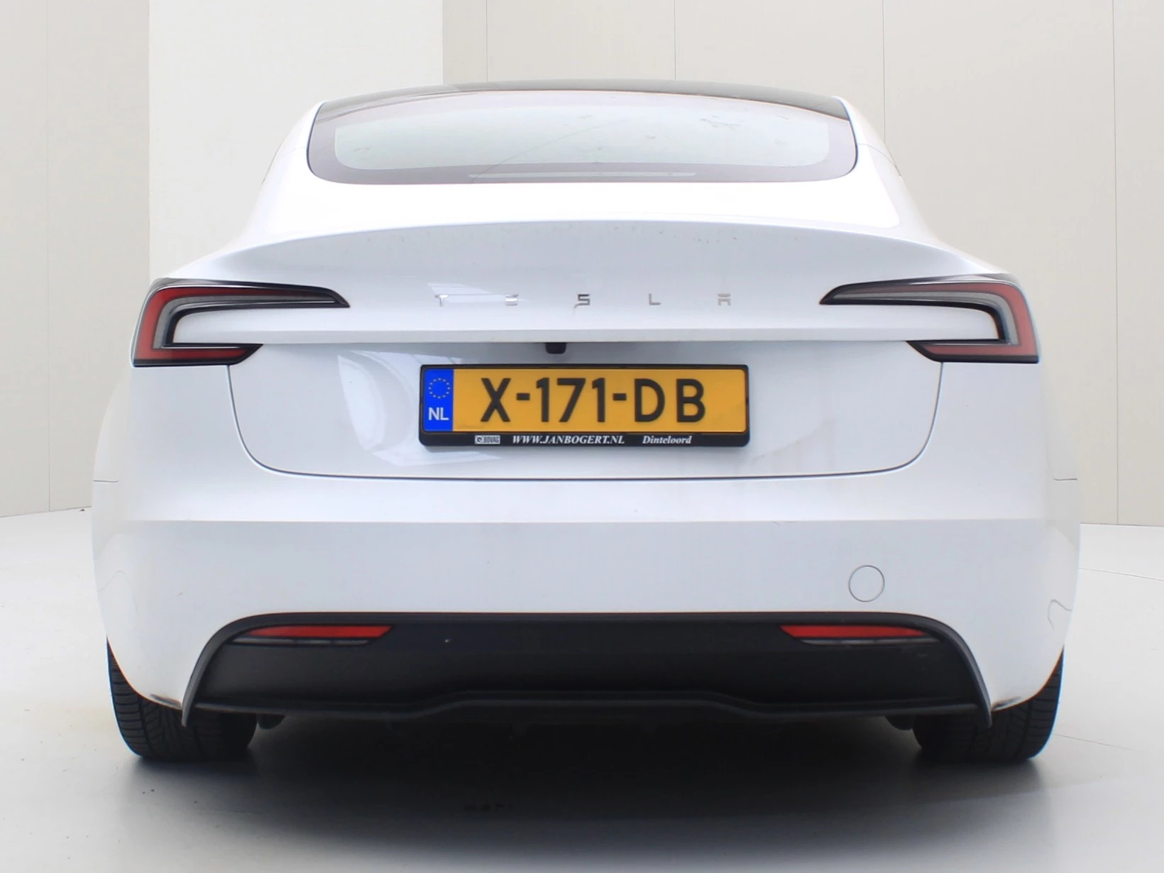 Hoofdafbeelding Tesla Model 3