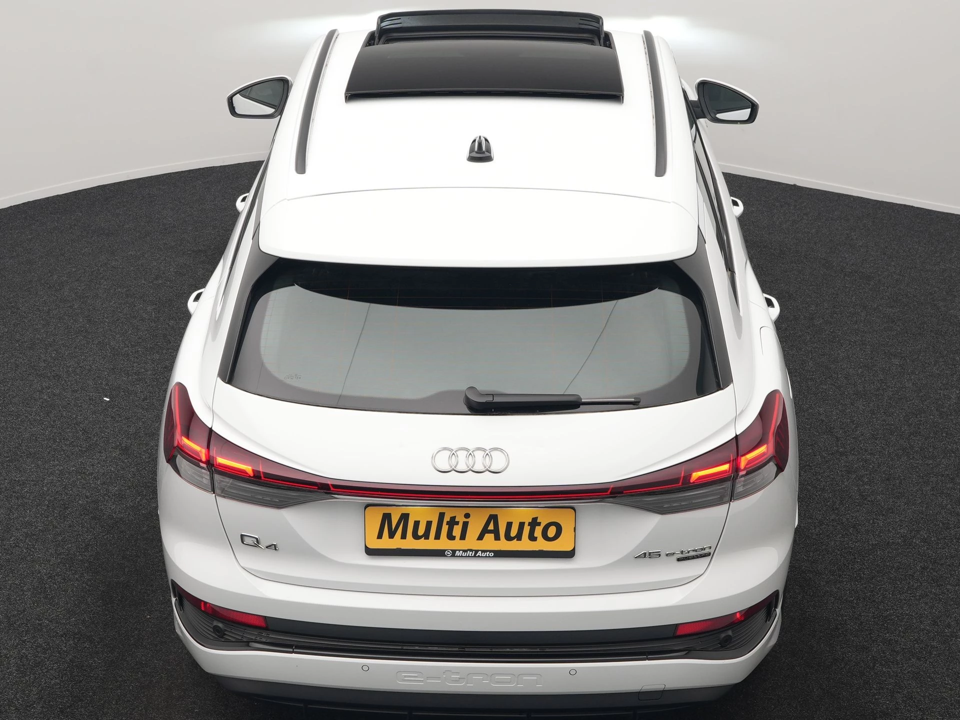 Hoofdafbeelding Audi Q4 e-tron