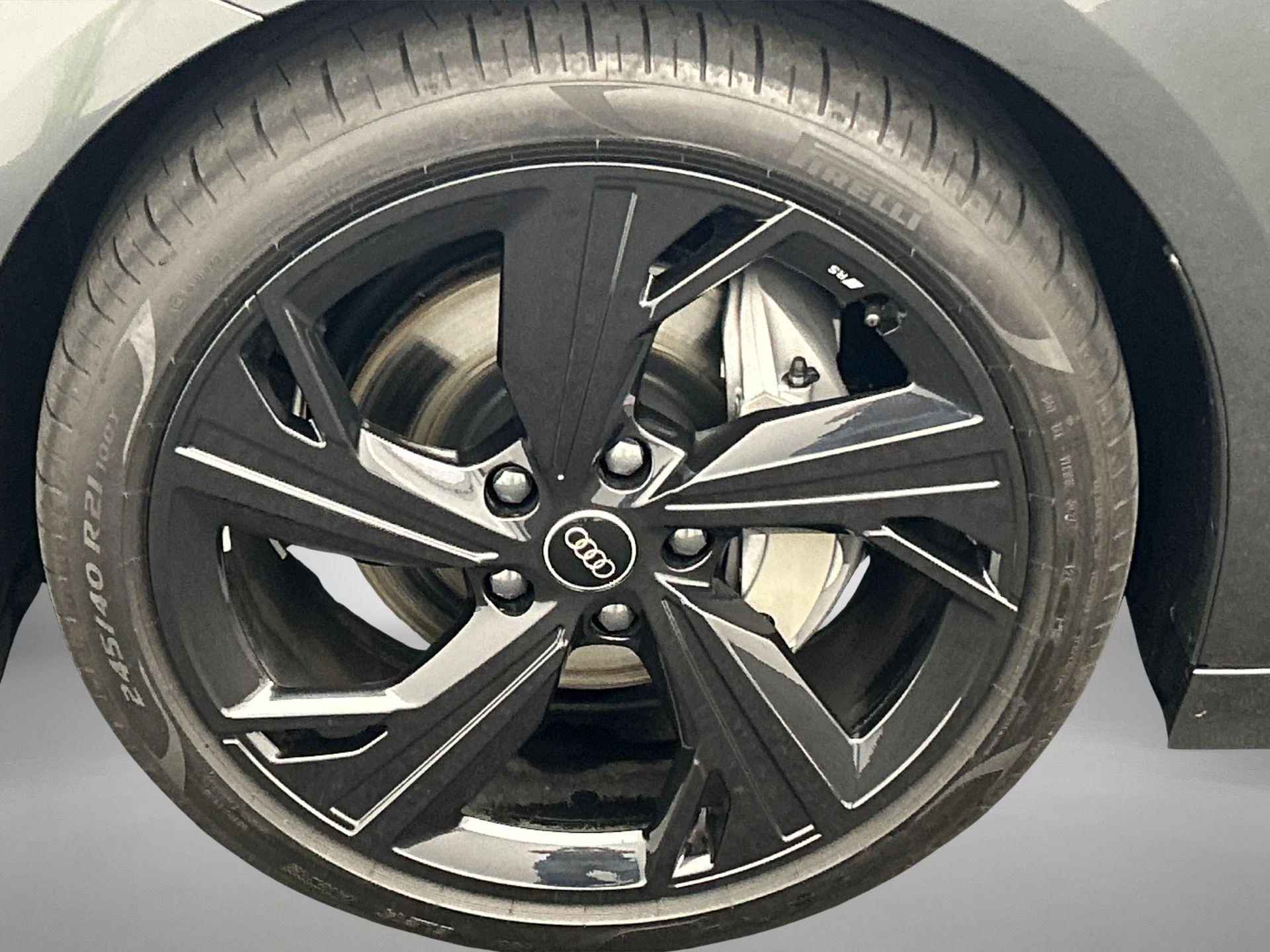 Hoofdafbeelding Audi A6 Avant e-tron