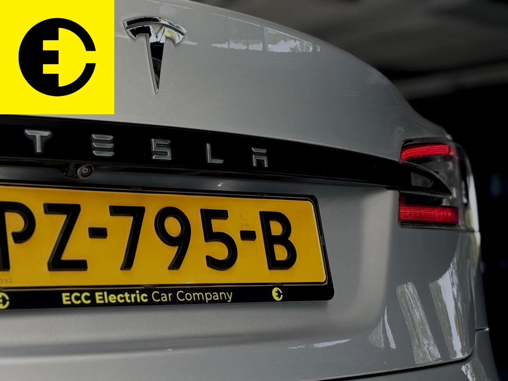 Hoofdafbeelding Tesla Model S