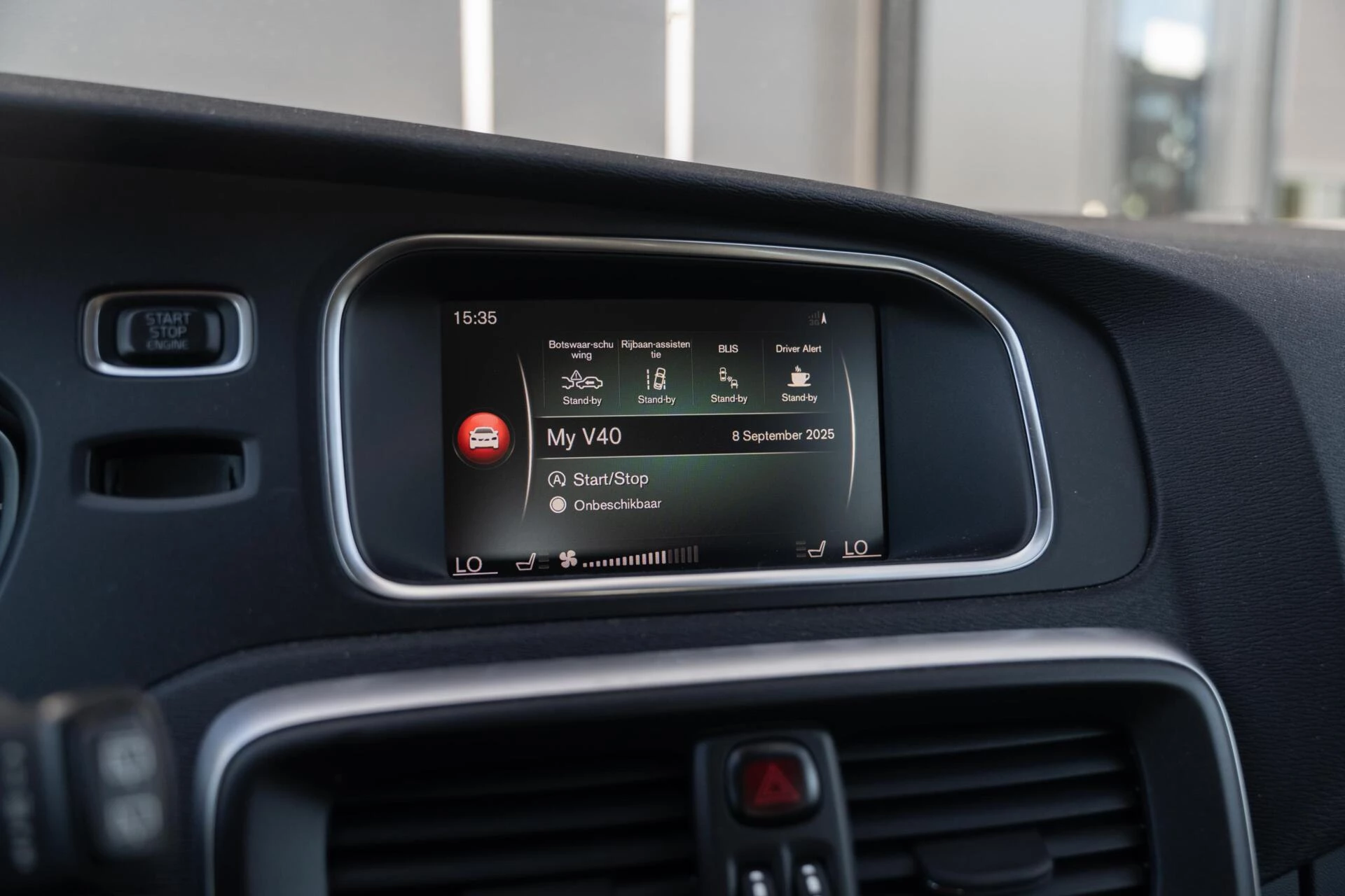 Hoofdafbeelding Volvo V40