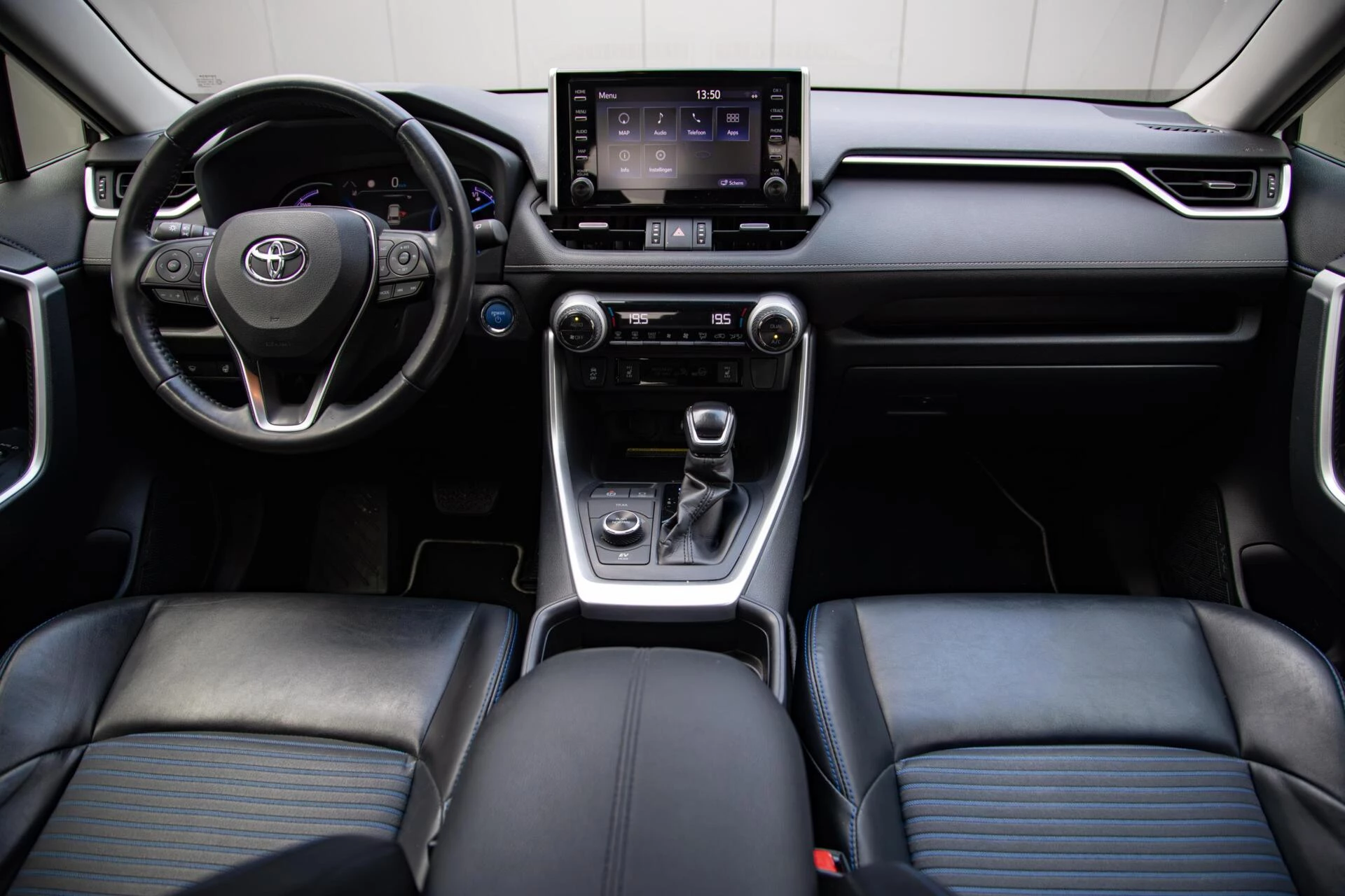 Hoofdafbeelding Toyota RAV4