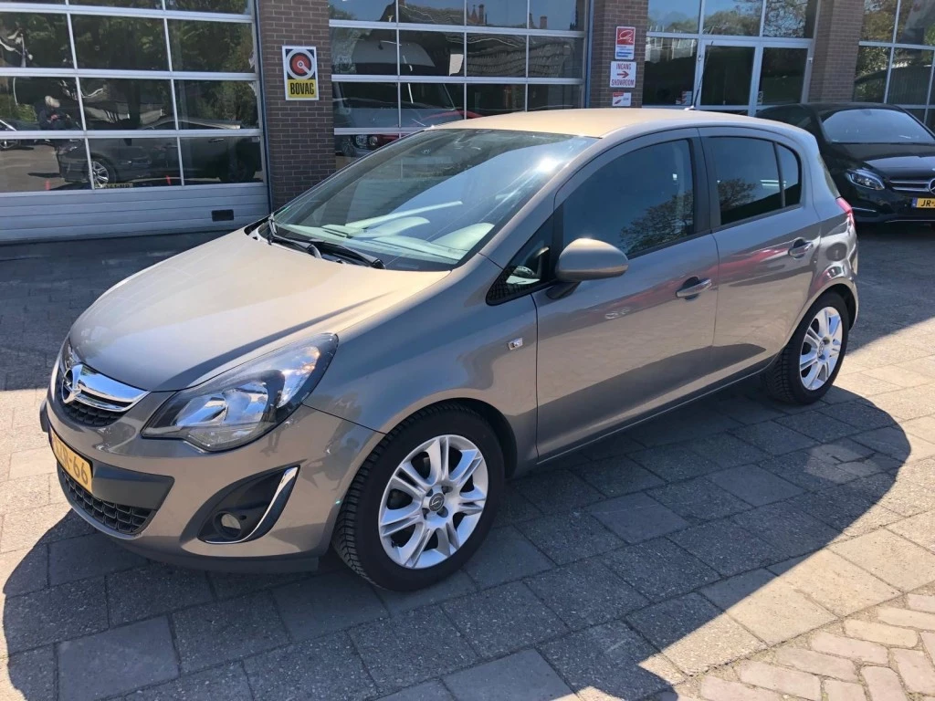 Hoofdafbeelding Opel Corsa