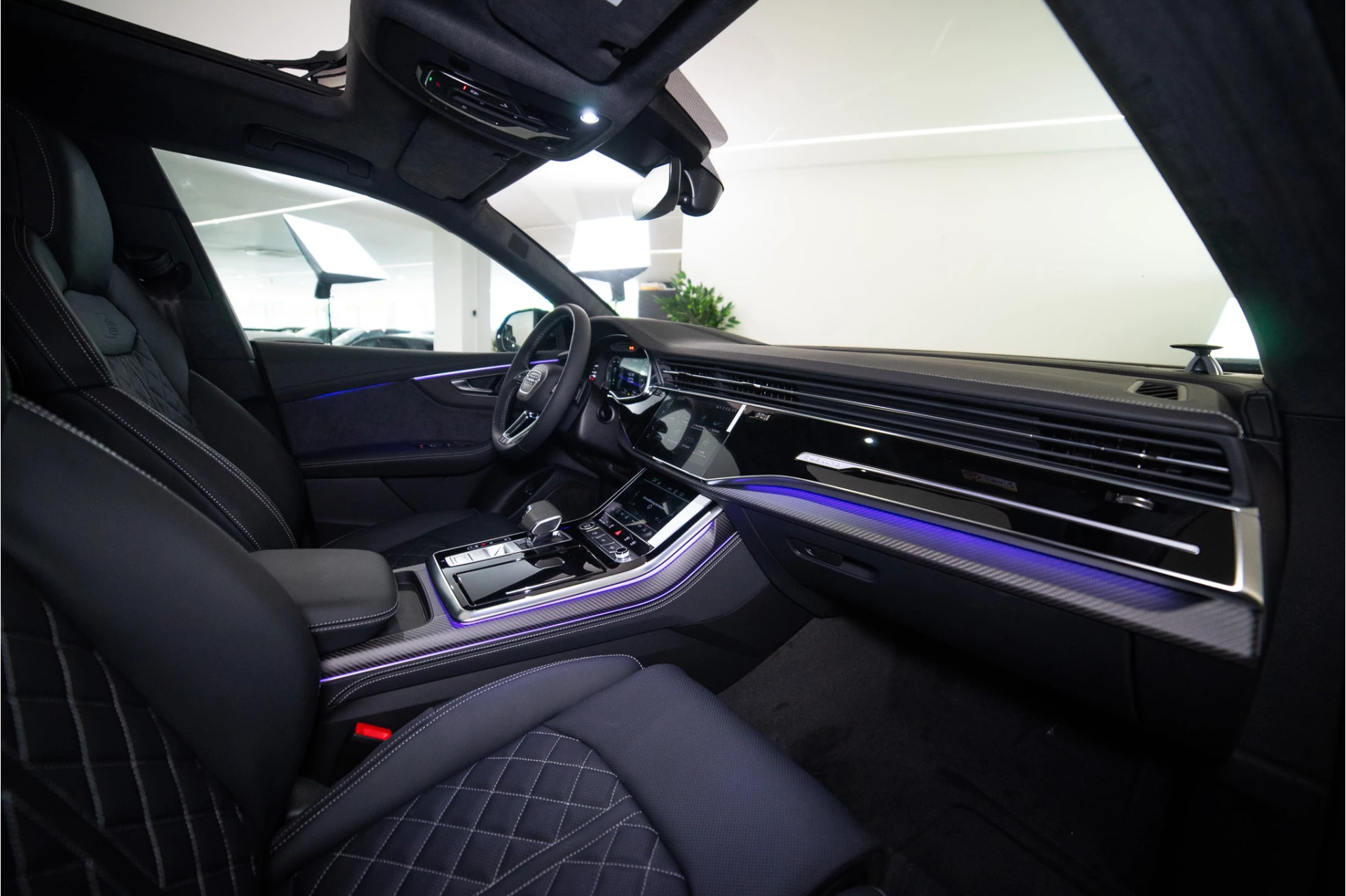 Hoofdafbeelding Audi Q8
