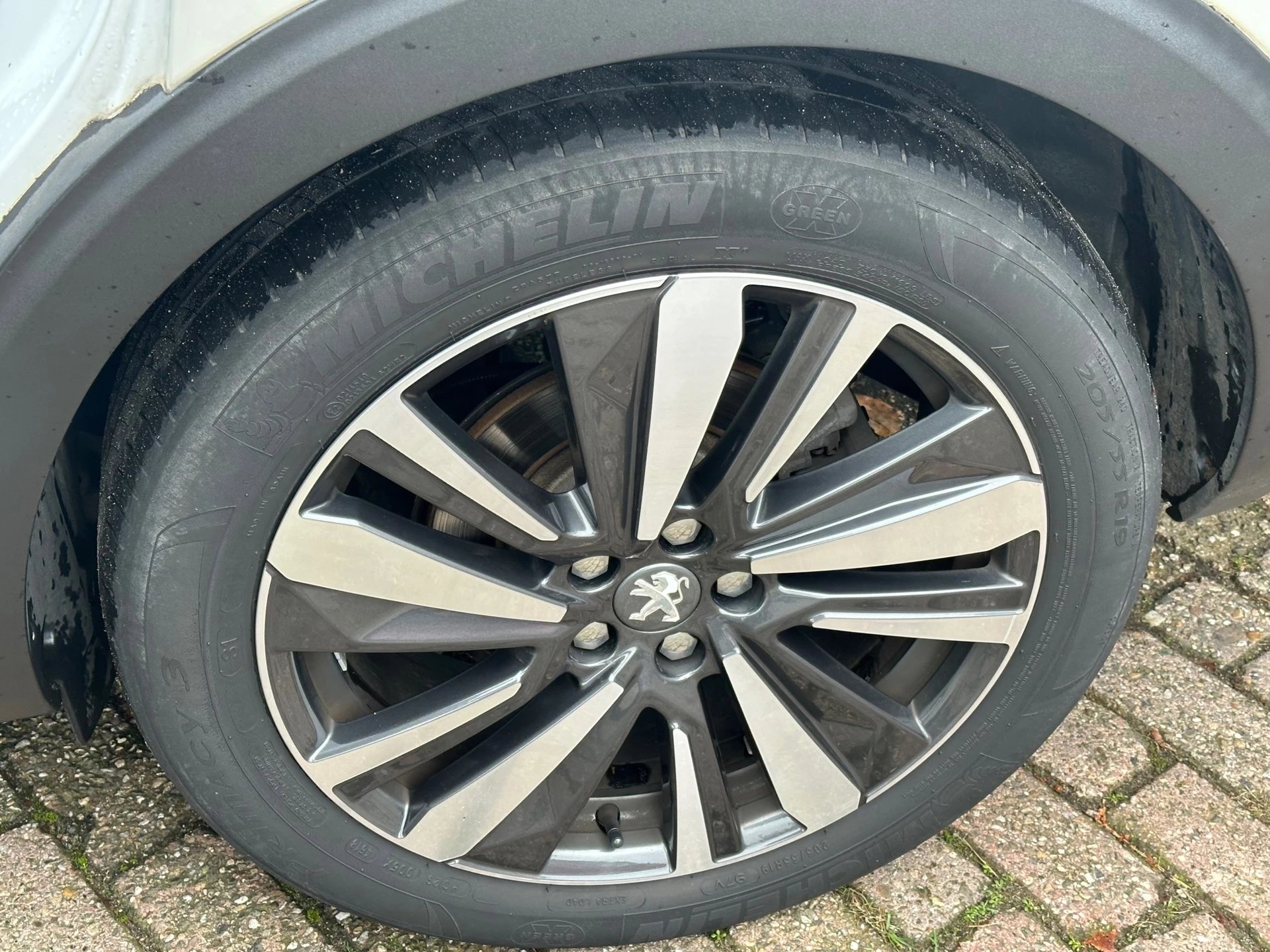 Hoofdafbeelding Peugeot 5008